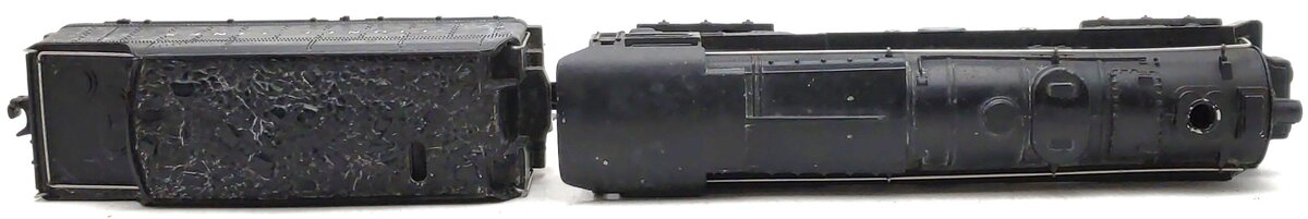 Lionel 671 Vintage O 6-8-6 Die-Cast Steam Turbine Locomotive w/671W Tender VG