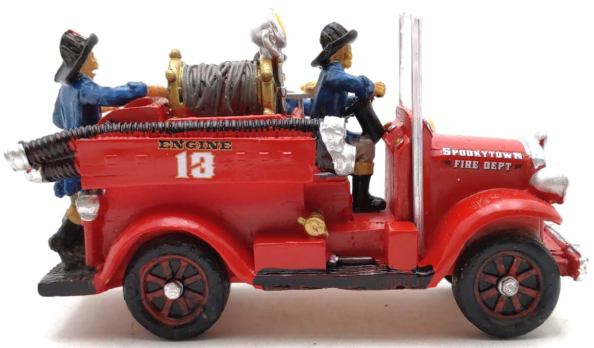Lemax Spooky Town Ghostly Firefighters EX/Box