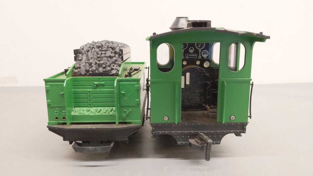LGB 2017D G Gauge Green 0-4-0 Steam Locomotive with Motorized Tender VG/Box