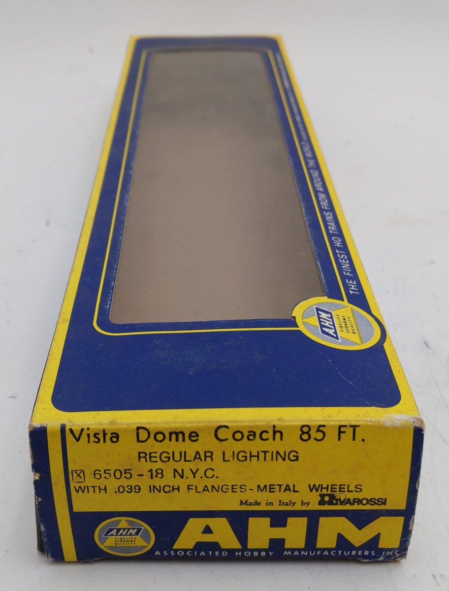 AHM HO 6505-18 New York Central 85' Vistadome Coach #405 EX/Box