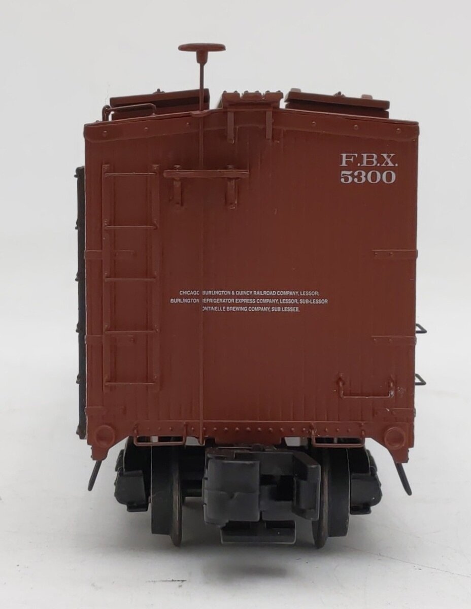 S-Helper 00485 S Gauge Robin Hood Beer Reefer Car #5300 LN/Box
