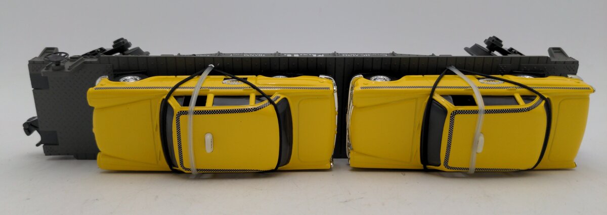 MTH 30-7625 O Gauge MTH Auto Transport Flatcar w/ Ertl Checker Cabs #1959 LN/Box