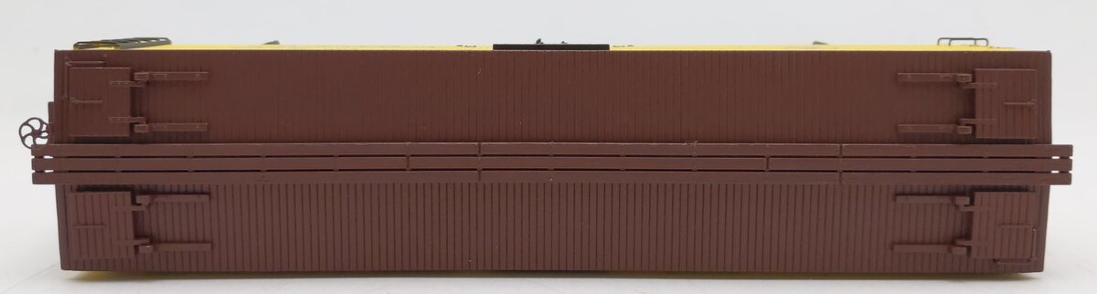 S-Helper 00516 S Gauge P. Ballantine & Sons Ales and Beer Reefer Car #106 LN/Box