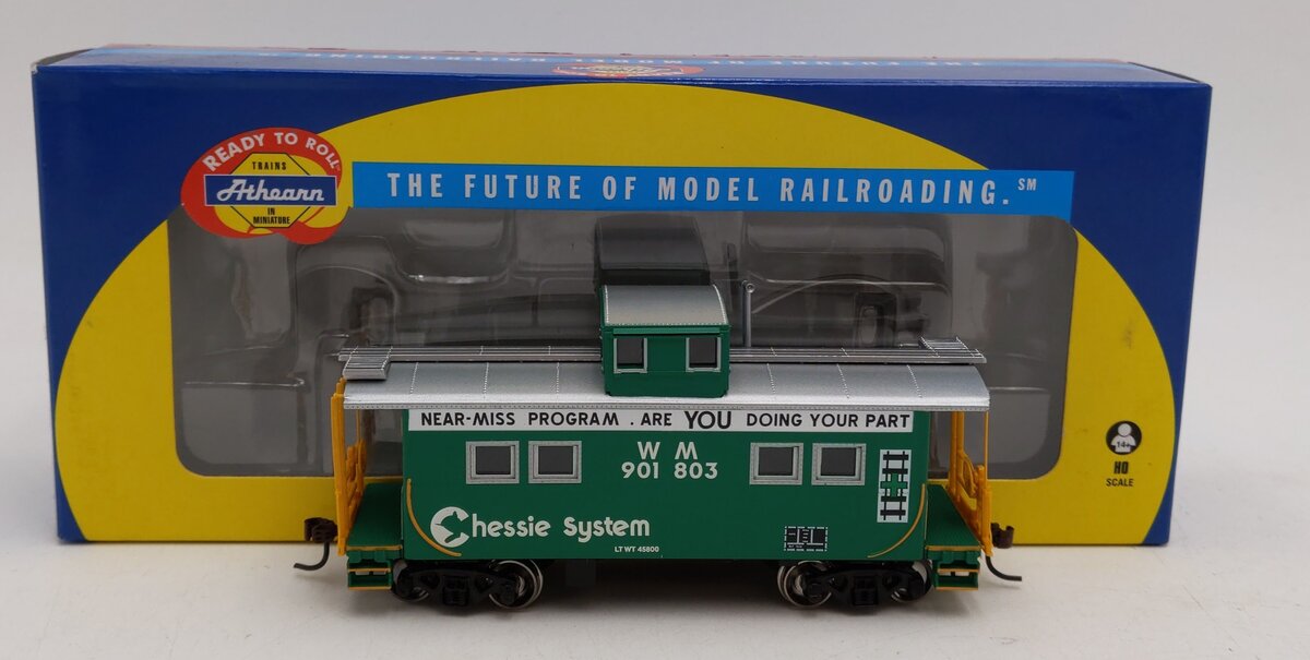 Athearn 74338 HO RTR Eastern 4-Window Caboose, Chessie/WM#901803