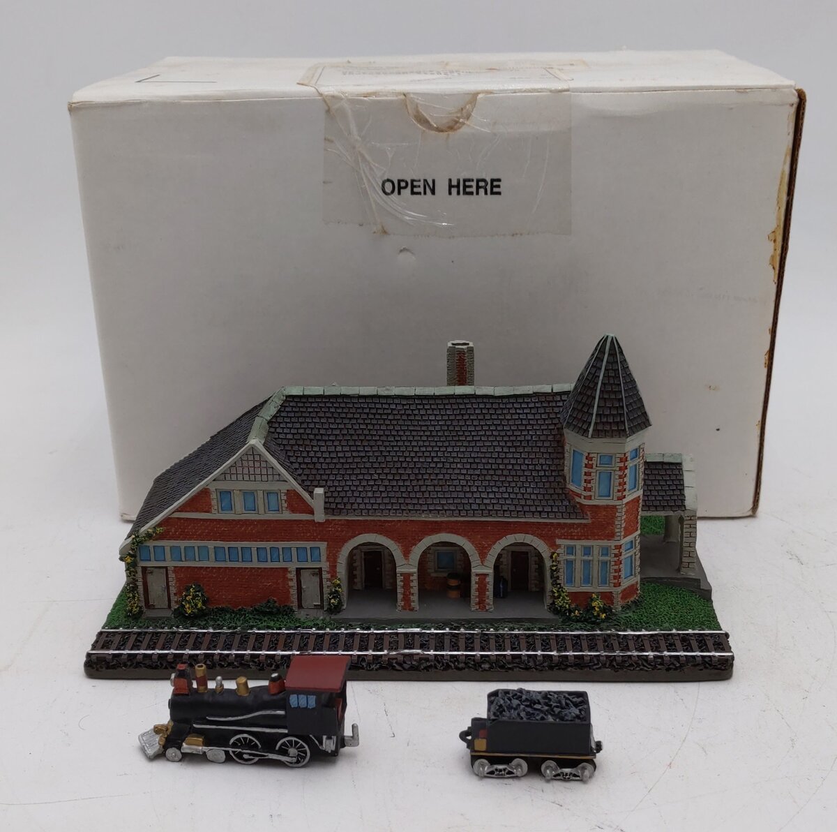 Danbury Mint HO Lockport Railroad Station LN/Box