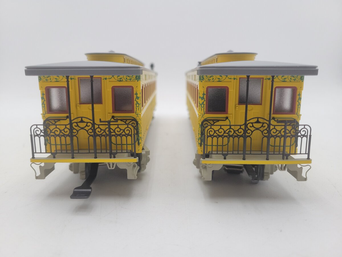 Lionel 1927380 O Union Pacific 1860's 2-Coach Set