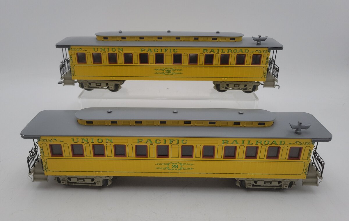 Lionel 1927380 O Union Pacific 1860's 2-Coach Set