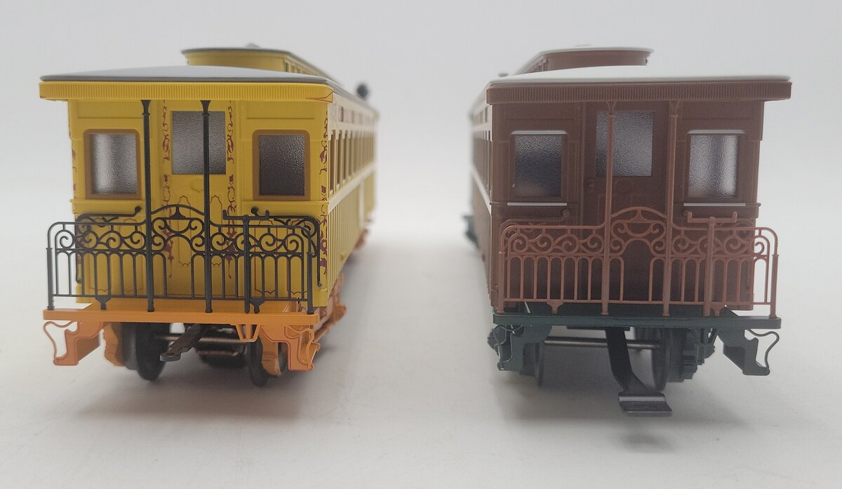 Lionel 1927390 O Canadian Pacific 1860's 2-Coach Set EX/Box