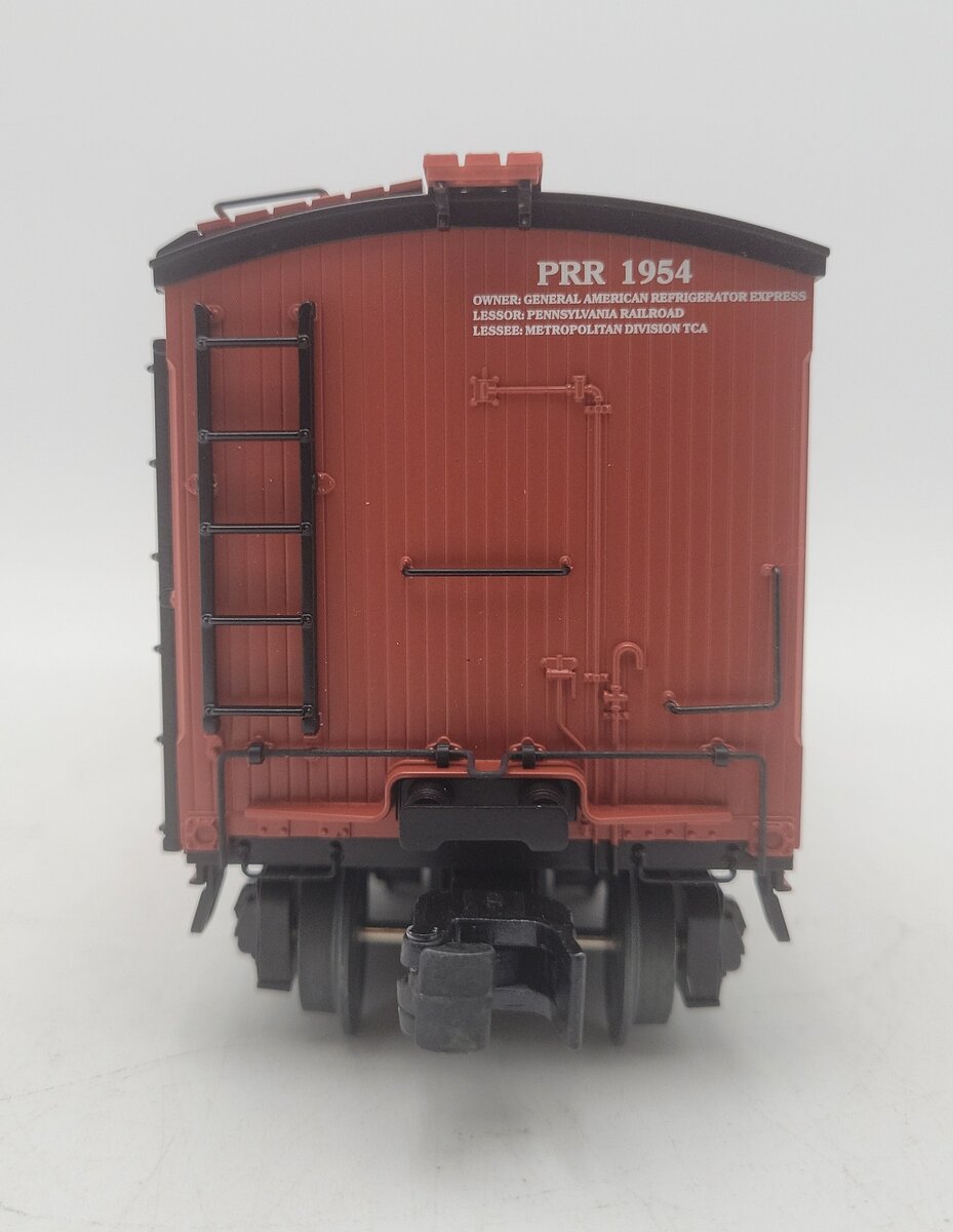 Lionel O Gauge 2001380 METCA Pennsylvania Railroad Milk Reefer Boxcar #1954 LN/Box