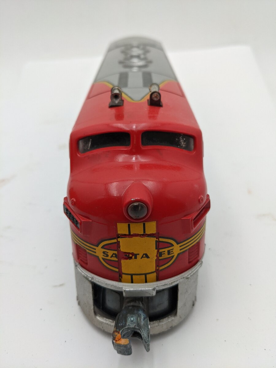 Lionel 2353T Vintage O Santa Fe F-3 A Non-Powered Dummy Diesel Locomotive/Box