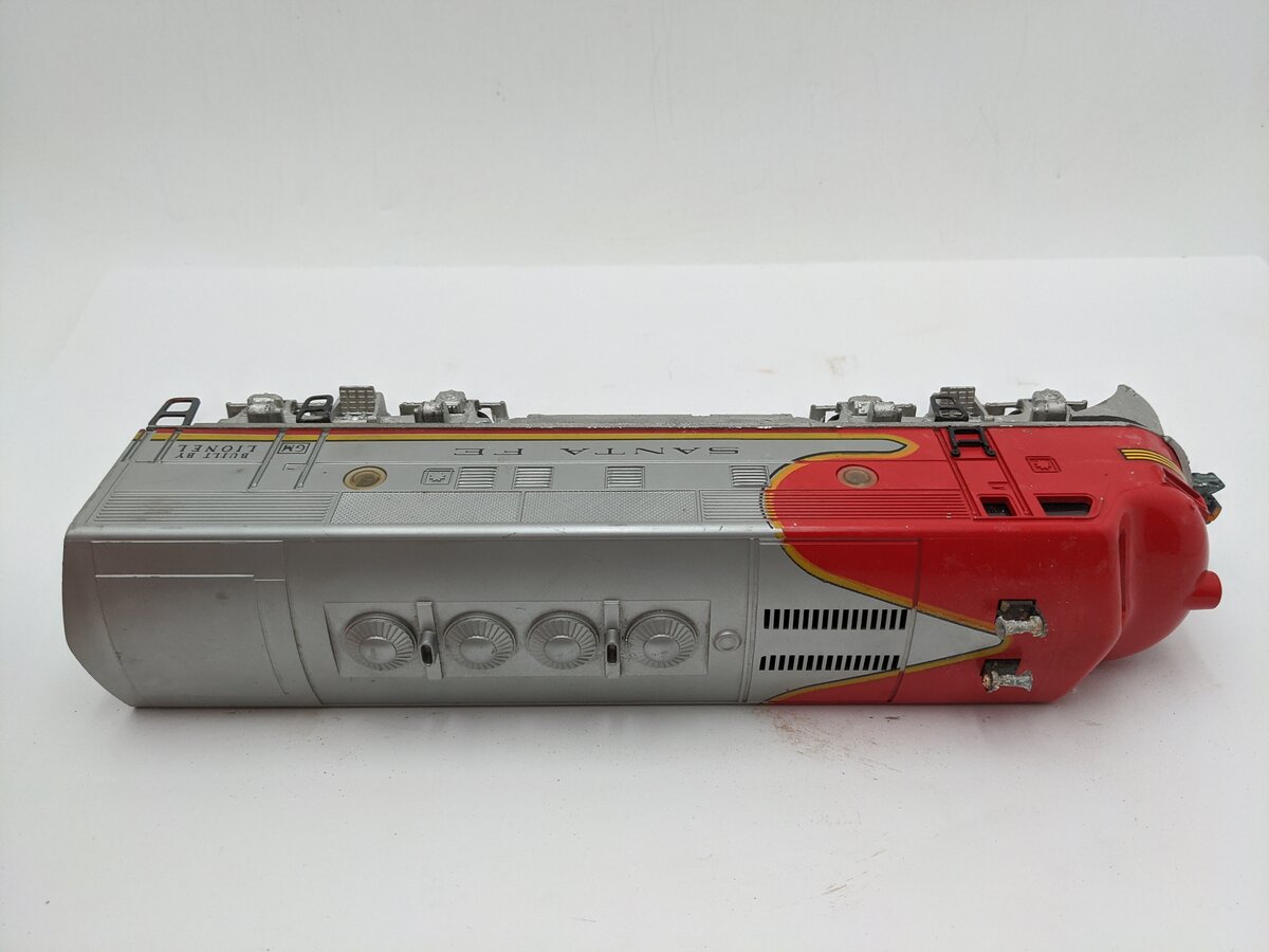 Lionel 2353T Vintage O Santa Fe F-3 A Non-Powered Dummy Diesel Locomotive/Box