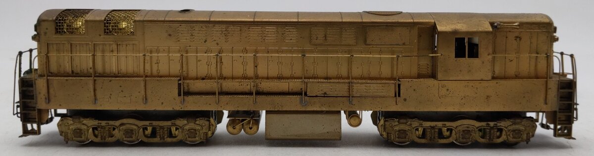 Red Ball H24-66 BRASS HO Fairbanks-Morse B-46 Trainmaster Diesel Locomotive VG/Box