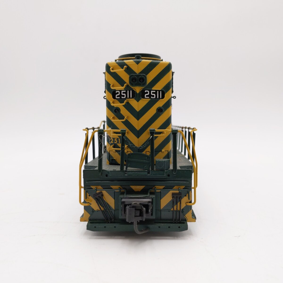Atlas 6805-2 O Jersey Central SD-35 Diesel Locomotive #2511 - 2-Rail EX
