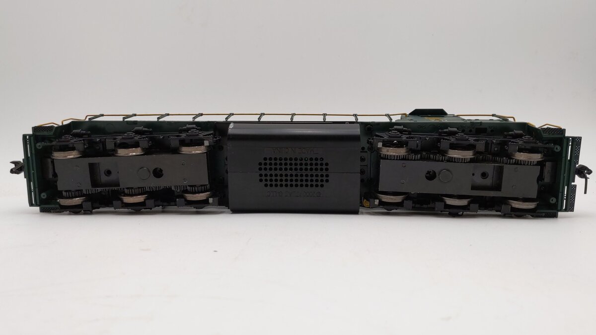 Atlas 6805-2 O Jersey Central SD-35 Diesel Locomotive #2511 - 2-Rail EX