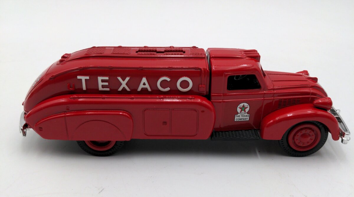 Ertl 9500 Die Cast Texaco Tanker Truck with Coin Bank Replica NIB
