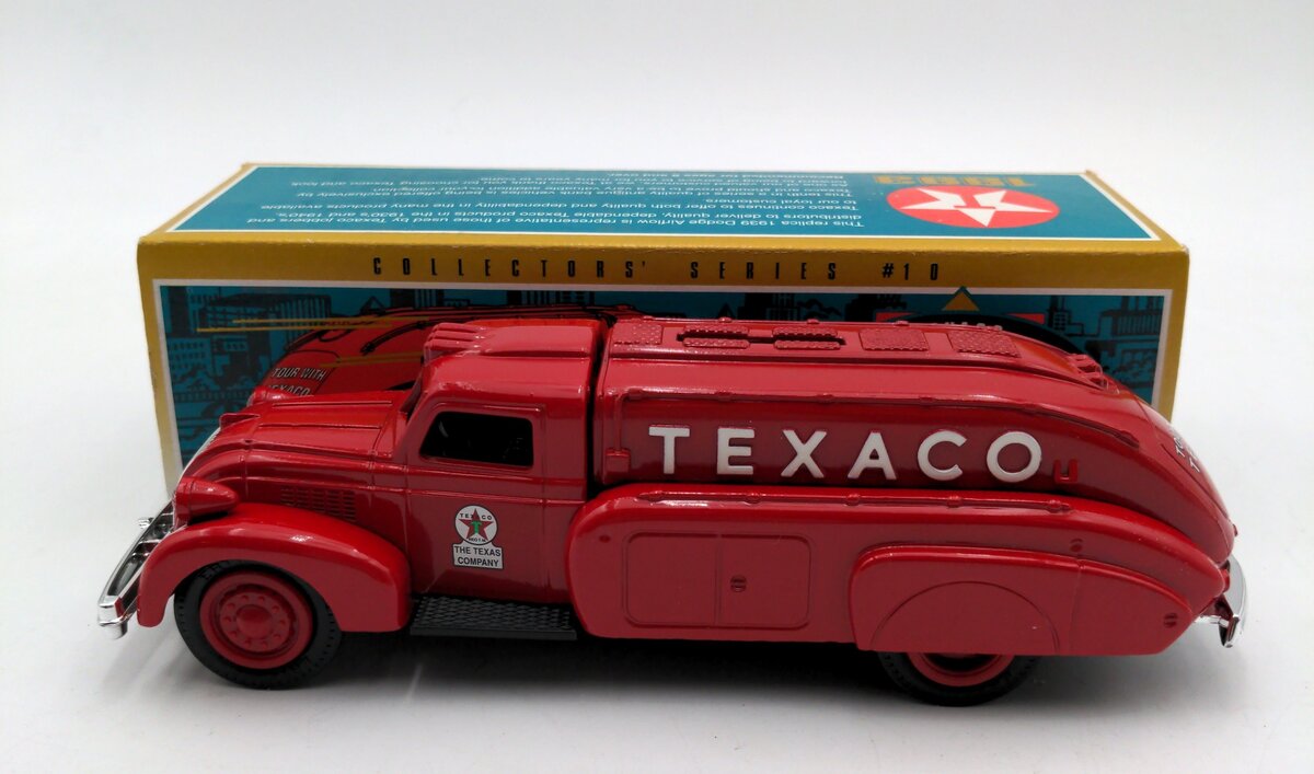 Ertl 9500 Die Cast Texaco Tanker Truck with Coin Bank Replica NIB