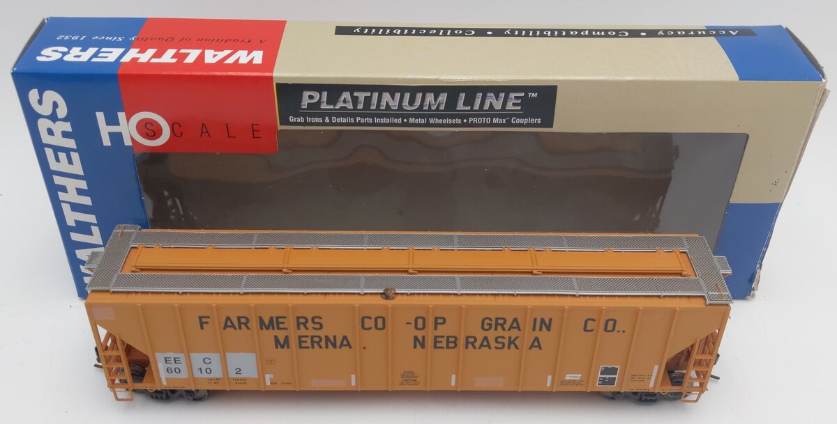 Walthers 932-41213 HO Scale EEC Evans 4780 3-Bay Covered Hopper Car #60102 EX/Box