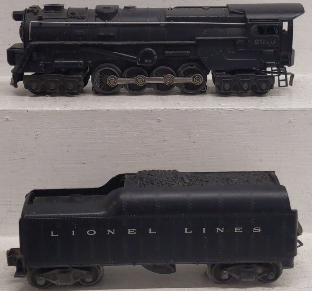 Lionel 2020 Vintage O 6-8-6 Die-Cast Steam Turbine Locomotive with 2046WTender VG