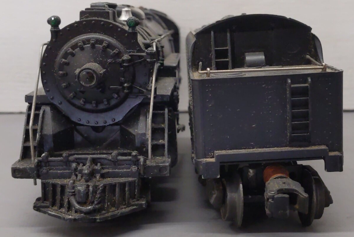 Lionel 2056 Vintage O 4-6-4 Steam Locomotive w/6466WX Tender VG