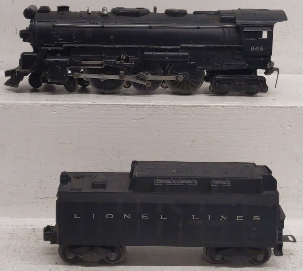 Lionel 665 Vintage O 4-6-4 Steam Locomotive with 6026W Tender VG