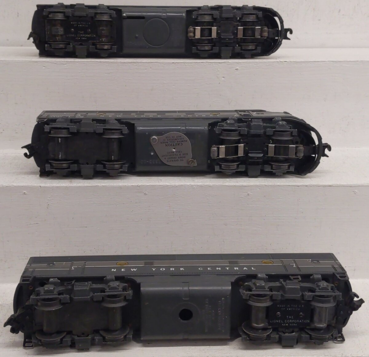 Lionel 2354 Lionel Vintage O NYC F-3 ABA Diesel Locomotive Set VG