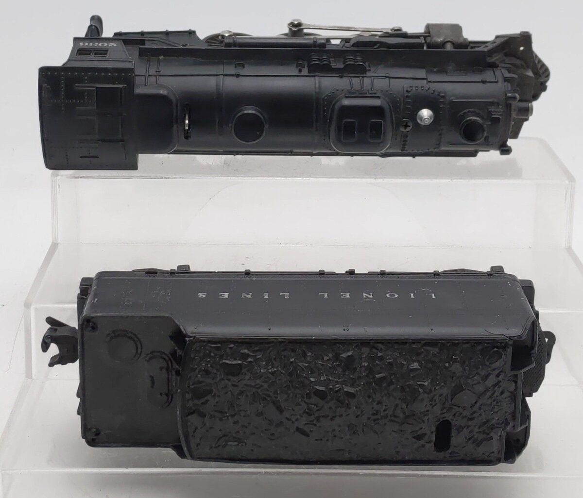 Lionel 2036 Vintage O 2-6-4 Steam Locomotive and 6466W Tender VG