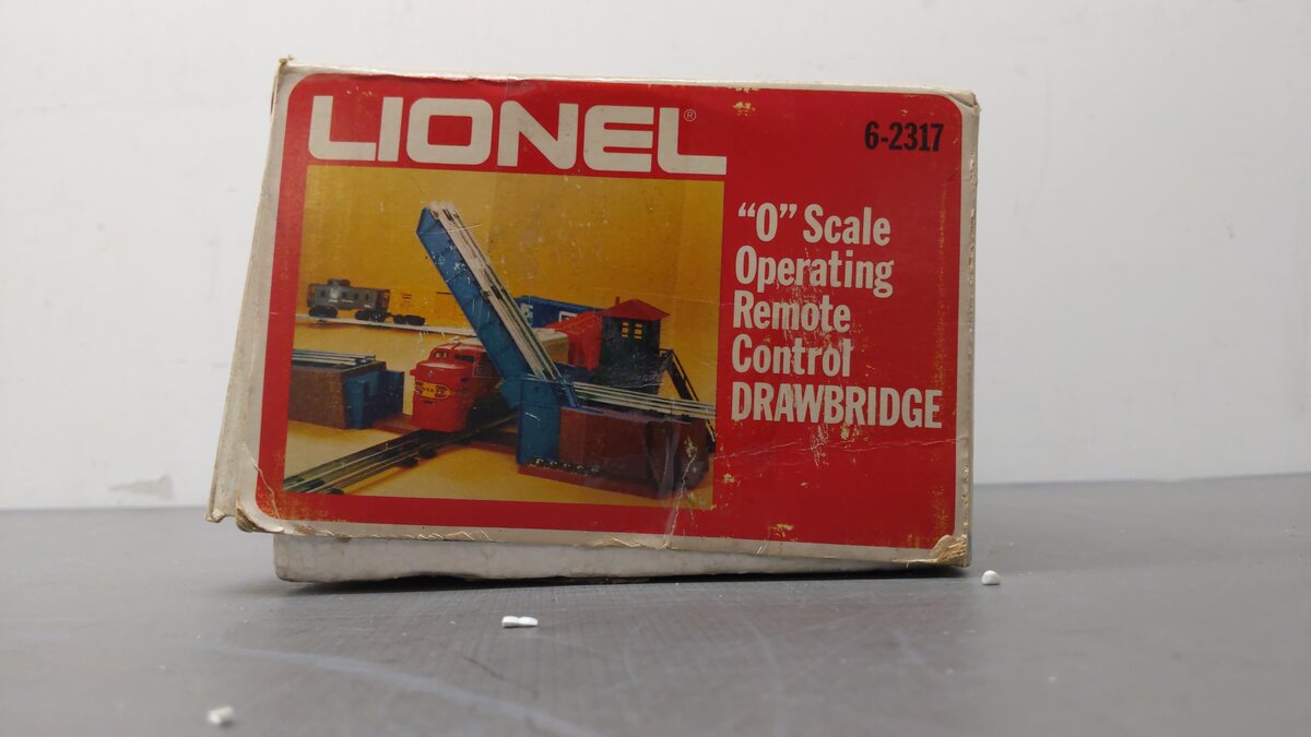 Lionel 6-2317 O Operating Drawbridge VG/Box
