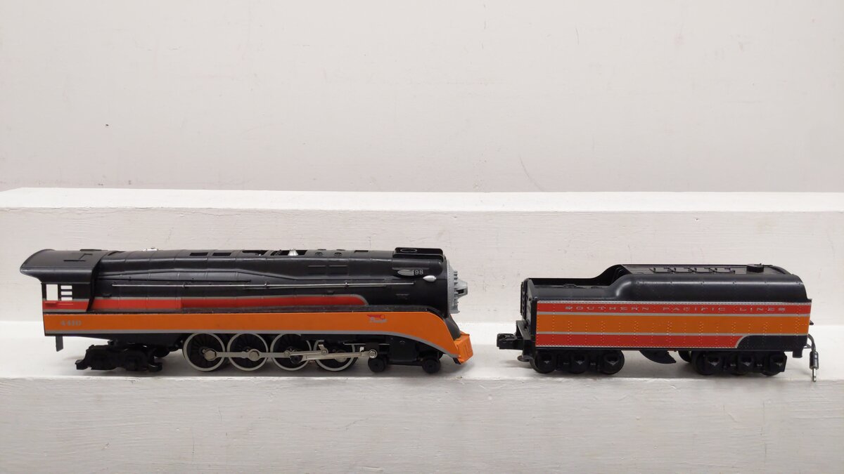 Lionel 6-18007 O Gauge SP Daylight 4-8-4 Steam Locomotive & Tender #4410 w/RS EX/Box