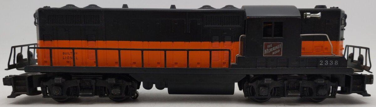 Lionel 6-38305 Conventional Classics Milwaukee GP-7 Diesel Locomotive #2338 VG