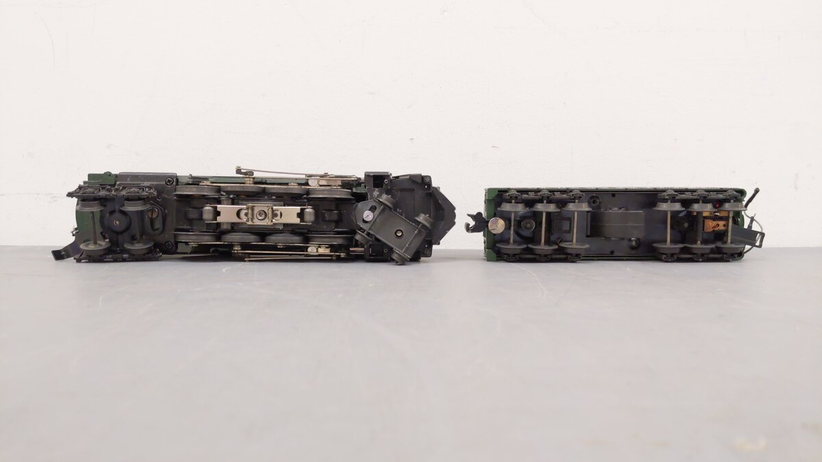 Lionel 6-3100 O Gauge Great Northern 4-8-4 Steam Locomotive & Tender #3100 EX/Box