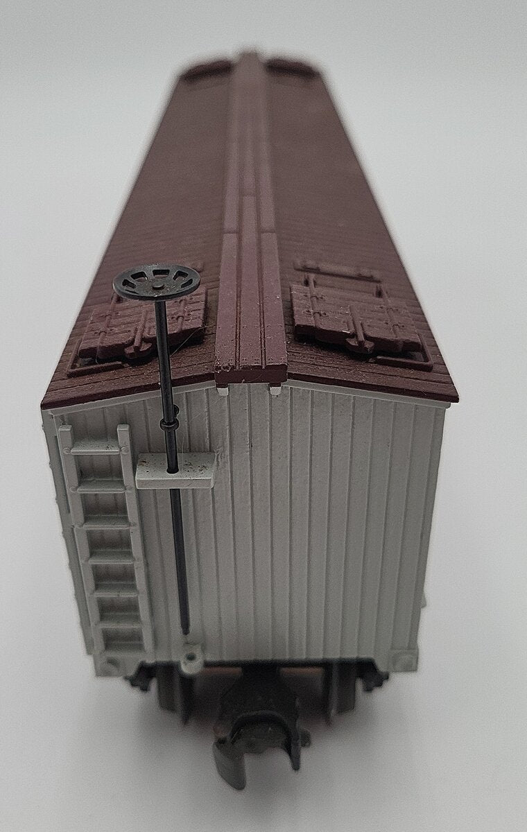 MTH 30-8601 O Gauge Erie-Lackawanna Die-Cast Reefer Car EX