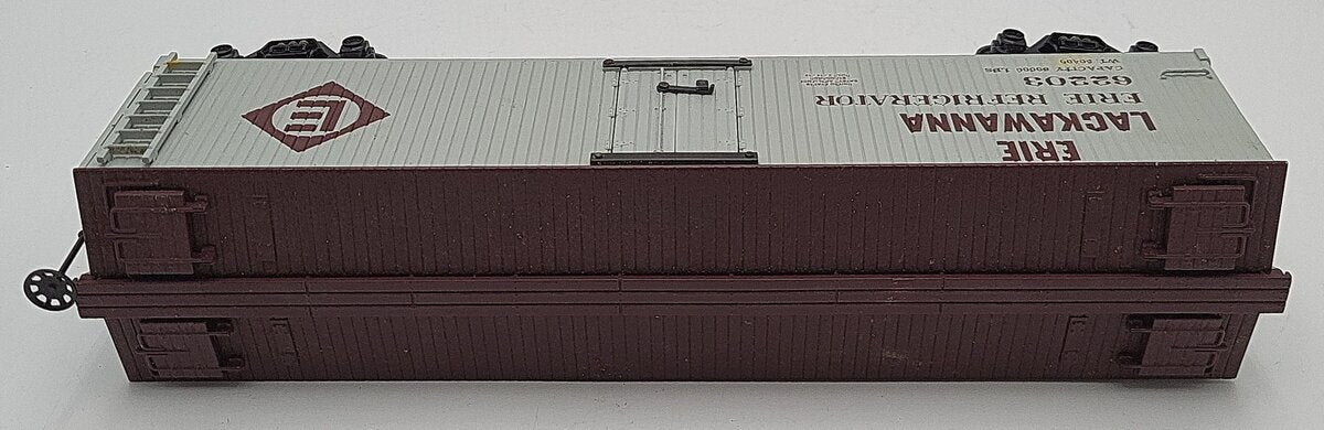 MTH 30-8601 O Gauge Erie-Lackawanna Die-Cast Reefer Car EX