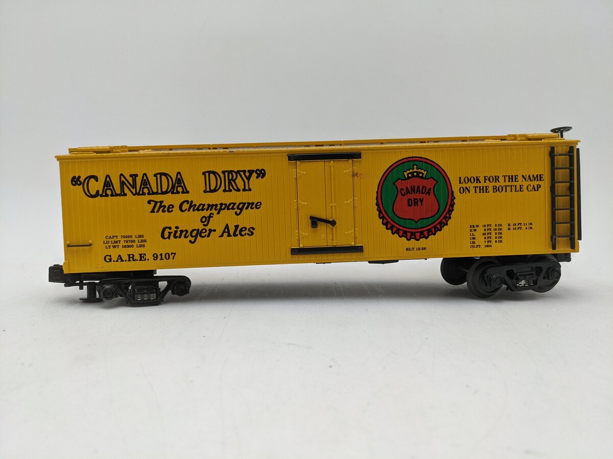 MTH 30-8611 O Gauge Canada Dry Ginger Ale Die-Cast Refrigerator Car #9107 EX