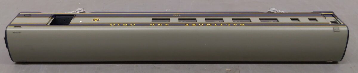 K-Line K4610-41302 O Baltimore & Ohio 21" Aluminum Baggage Coach Car #1302 EX