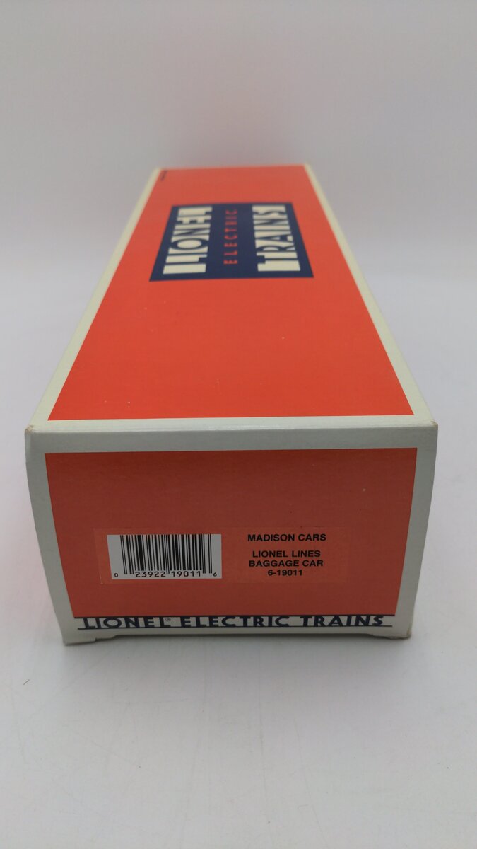 Lionel 6-19011 O Gauge Lionel Lines Madison Baggage Car #9011 LN/Box
