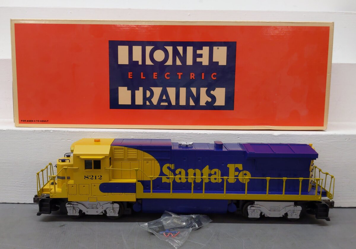 Lionel 6-18212 O Santa Fe Dash 8 40-B Non-Powered Diesel Locomotive #8212 LN/Box