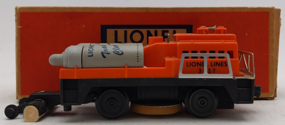 Lionel 3927 O Vintage Postwar Motorized Track Cleaner Car #3927 VG/Box
