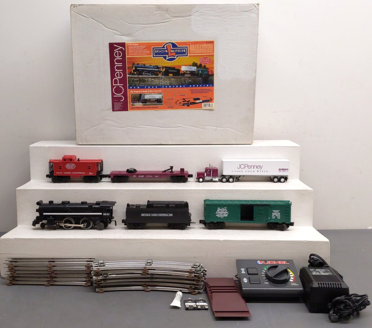 Lionel 6-11978 O Gauge NYC JC Penney Special Steam Train Set EX/Box