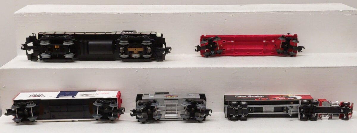 Lionel 6-31922 Snap-On Tool Racing O Gauge Diesel Train Set NIB