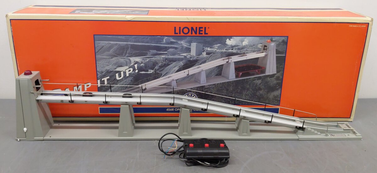 Lionel 6-14005 O Gauge Operating Coal Ramp LN/Box