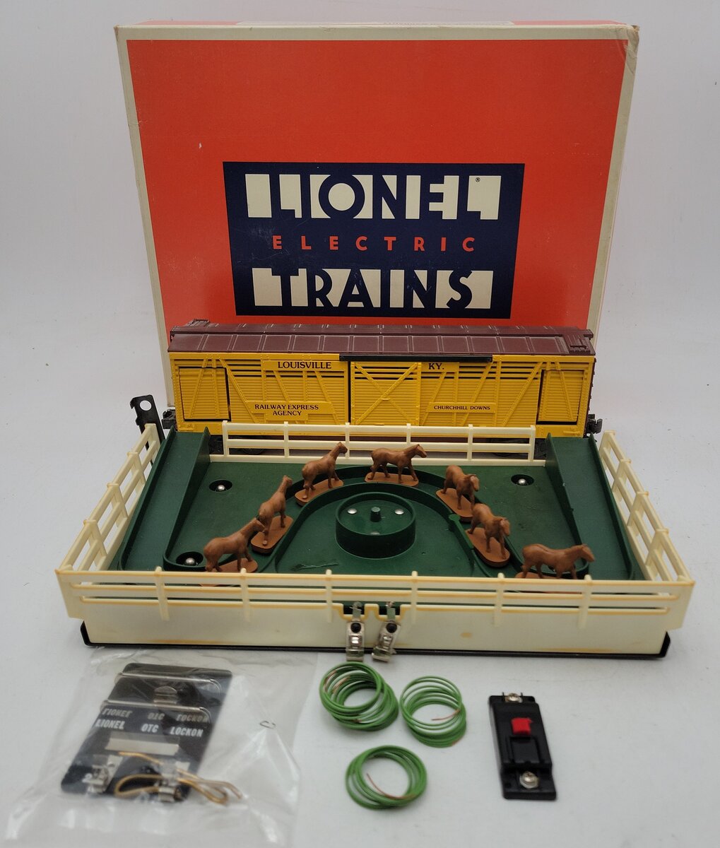 Lionel 6-9224 O Gauge Churchill Downs Operating Horse Car Set EX/Box