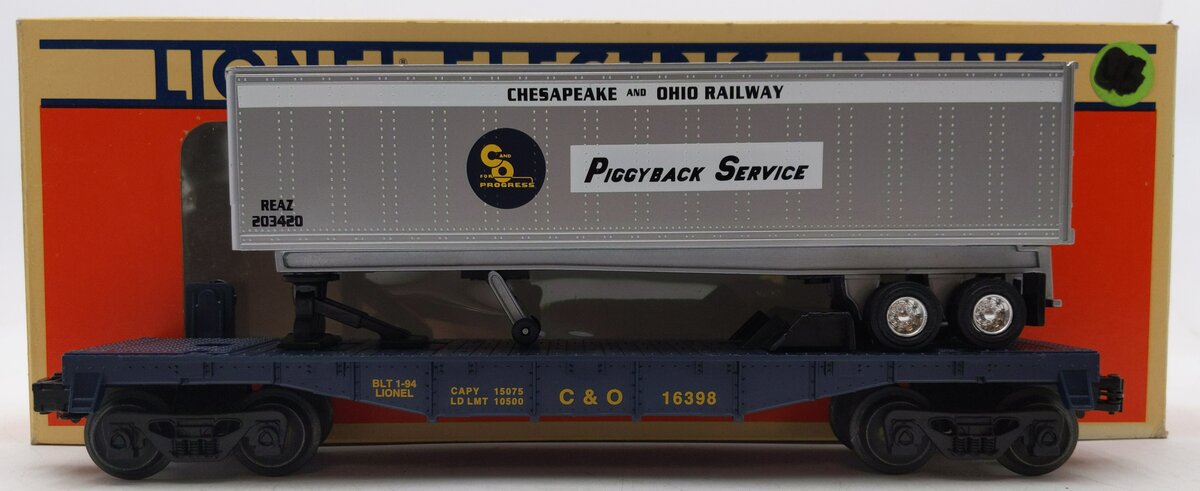 Lionel 6-16398 Chesapeake & Ohio Flatcar w/ C&O Trailer EX/Box