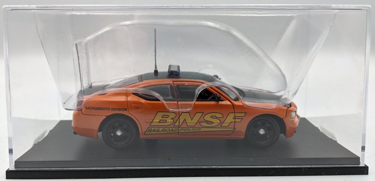 First Response 1:43 BNSF Railroad Police Premier Edition NIB