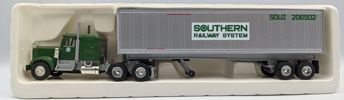 Lionel 6-52056 O Gauge LCCA Southern Tractor Trailer Truck NIB