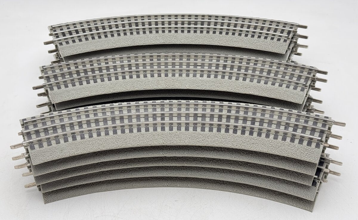 Lionel 6-12015 FasTrack O36 45-Degree Curved Track [15] EX