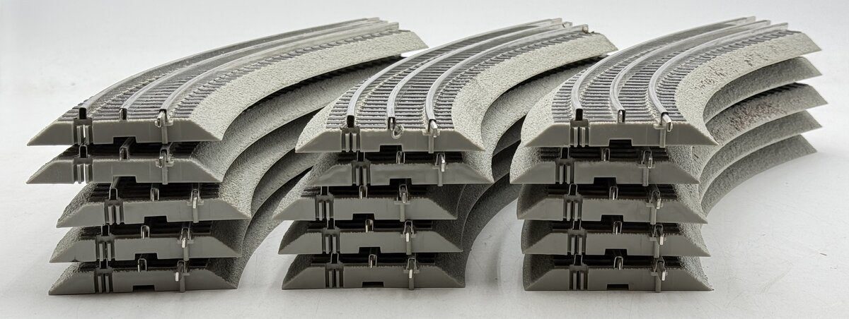 Lionel 6-12015 FasTrack O36 45-Degree Curved Track [15] EX