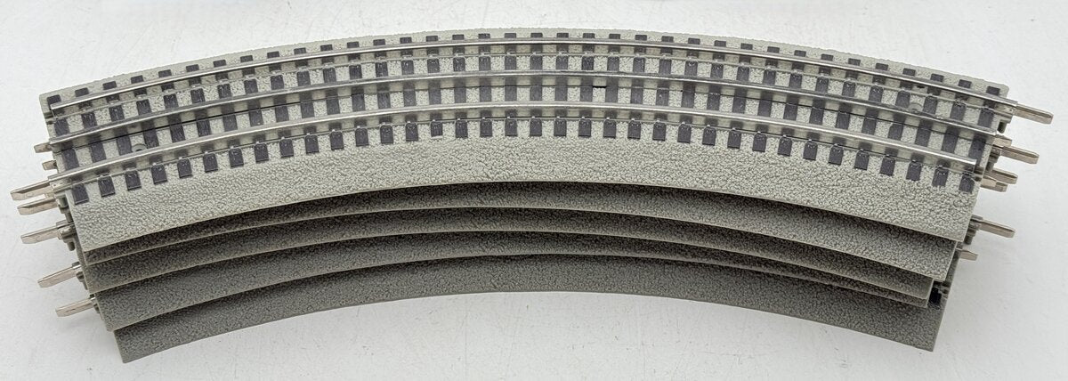 Lionel 6-12015 FasTrack O36 45-Degree Curved Track [15] EX
