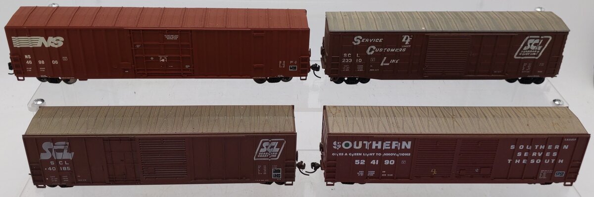 HO Scale Assorted Boxcars [4] VG