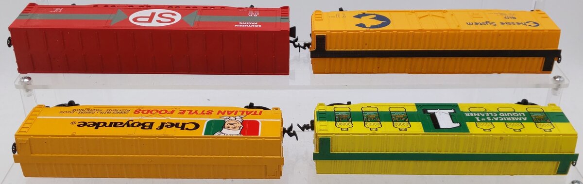 HO Scale Assorted Boxcars [4] VG