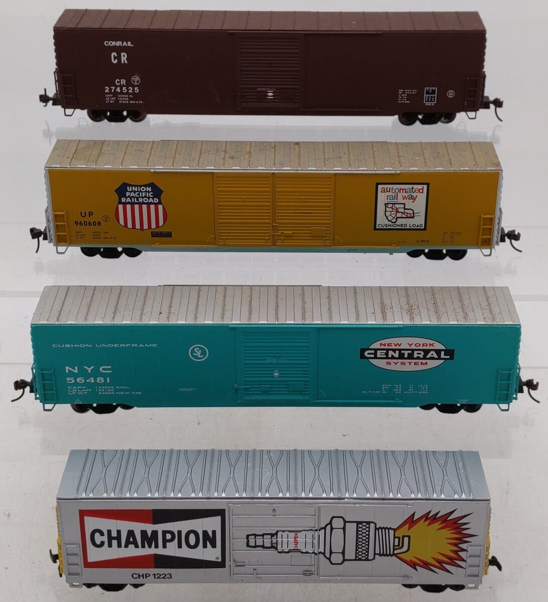 HO Scale Assorted Boxcars [4] VG